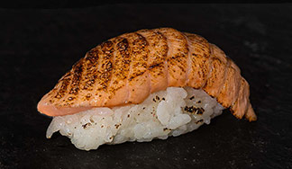 Produktbild Nigiri Sake Flambiert